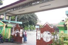 Terkendala Medis, 5...