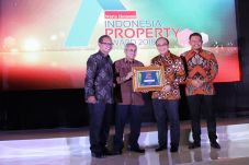 Raih Penghargaan IPA...