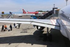 Turbulensi Bisnis Maskapai