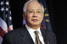 Najib Incar Suara Pemilih...