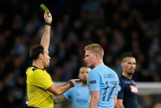 Wasit Pertandingan Manchester...