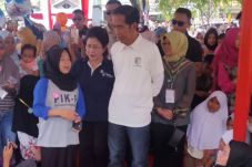 Sambangi Sukabumi, Jokowi...