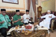 Di Hadapan Ulama, Rommy...