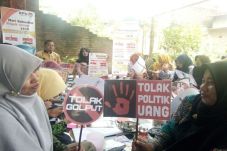 Kaum Ibu Dilarang Matre...