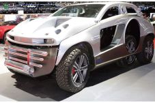 Sbarro 4x4+2, Modifikasi...