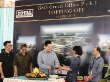 Sinar Mas Land Topping...