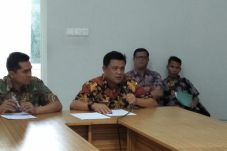Bupati Bandung Barat...