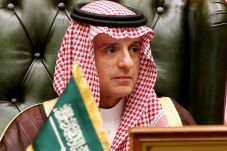 Menlu Saudi: Iran dan...