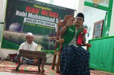 Guntur Klaim Perjuangkan...