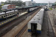 PT KAI Siapkan 16 Kereta...