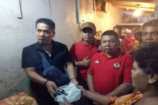 Senjata Polisi yang...