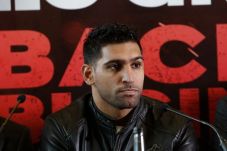Hampir Dua Tahun Absen,...