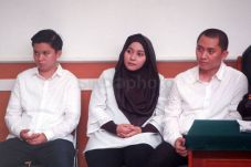 Saksi Ini Sebut First...