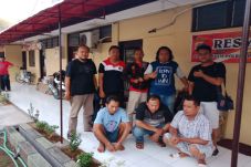 Polisi Ringkus Pelaku...