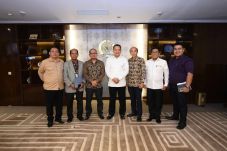 DPR Kebut Penyelesaian...