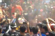 Jadi Tersangka, Tiga...
