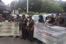Sandiaga Uno Lepas 60...
