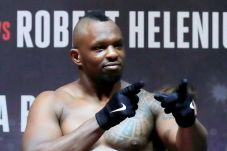 Dillian Whyte Akan Naik...