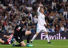 Ronaldo Selamatkan Real...
