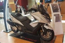 AK 550 Muncul di IIMS...