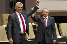 Presiden Baru Kuba Berjanji...