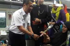 Peringati Hari Kartini,...