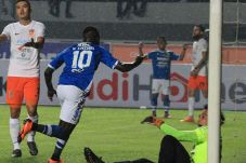 Bekuk Borneo, Persib...