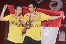Hendra/Ahsan Bawa Pulang...