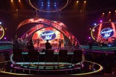Band Armada hingga Via...