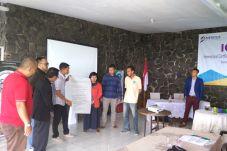 Tiga Negara Kumpul di...