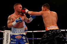 Frampton Bungkam Donaire...
