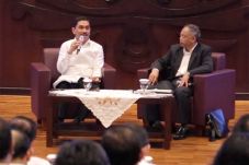 Rektor dan Perguruan...