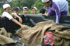 BKSDA Jateng Evakuasi...