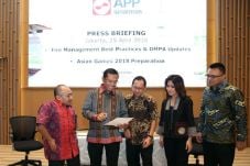 Atasi Kebakaran Hutan,...