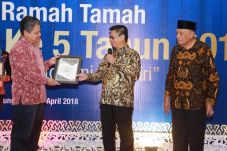 Anak Usaha J Resources...