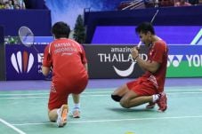 Dua Ganda Campuran dan...