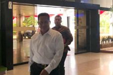 Budi Waseso Sambangi...