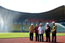 JK Tinjau Stadion Patriot...
