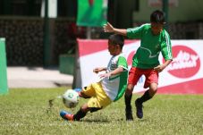 16 Tim Ikuti Babak Final...