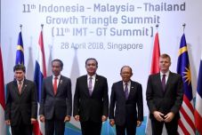 Jokowi: Kerja Sama RI-Malaysia-Thailand...