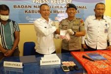 BNN Musirawas Tangkap...