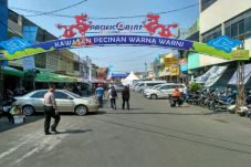 Meriahnya Warna Warni...
