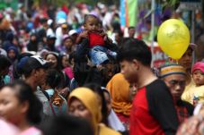 Maju Mundur Cuti Lebaran