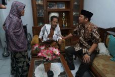 Blusukan, Arief Kunjungi...