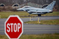 Dari 128 Jet Eurofighter...
