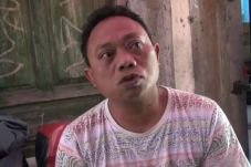 Terpisah dari Teman,...