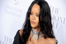 Rihanna dan Drake Tak...