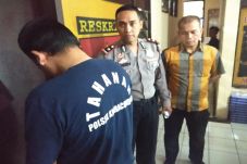 Rampok Pedagang Beras,...