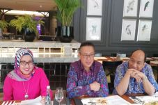 Adira Finance Bukukan...