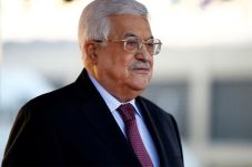 Mahmoud Abbas Kembali...
